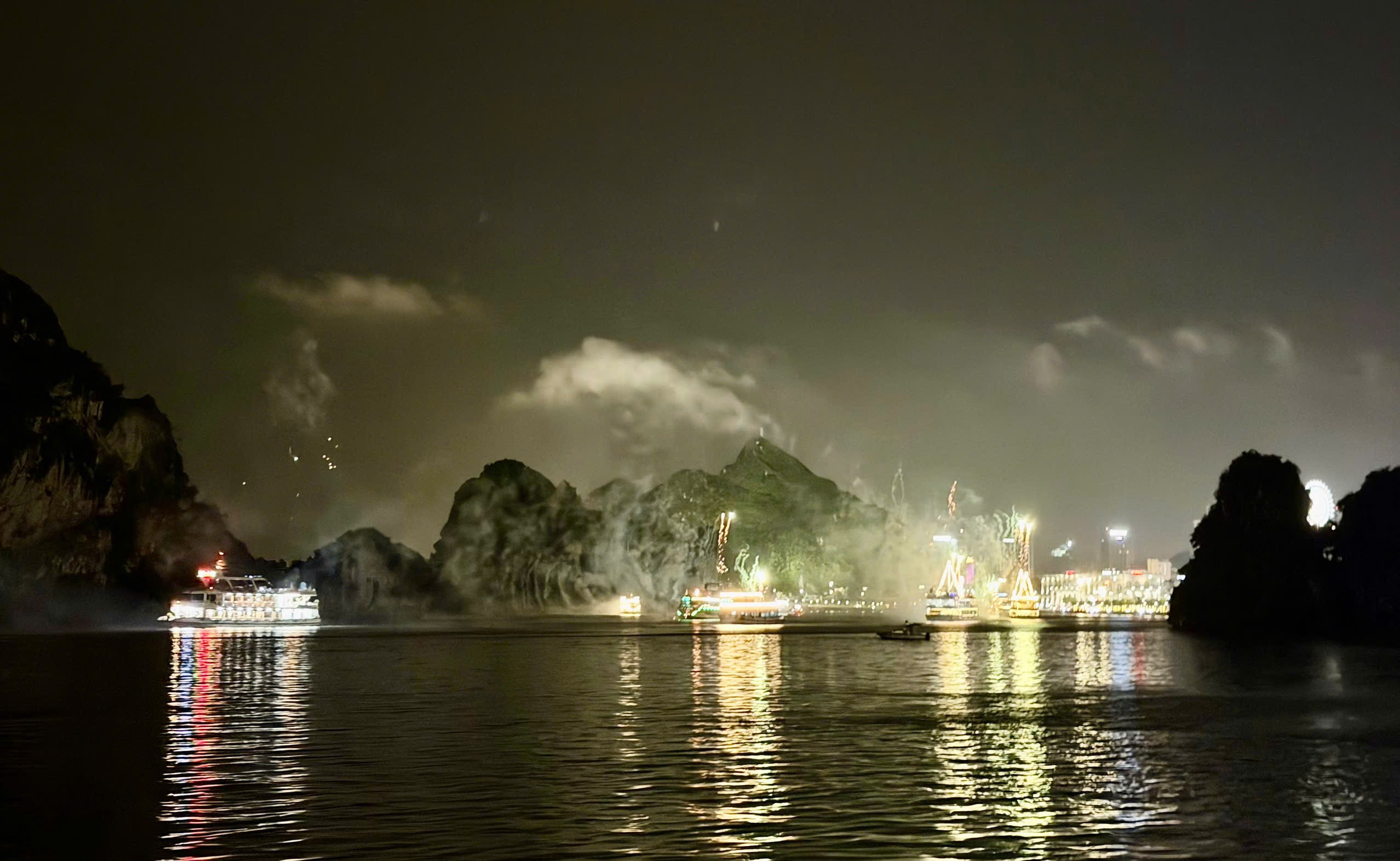 giang-den-ket-hoa-1787895161 giang-den-ket-hoa-1787895161.jpg