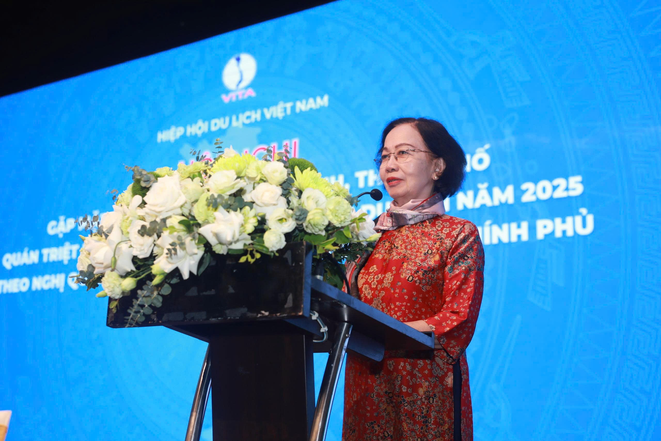 hcm-ba-khanh-1789915056 hcm-ba-khanh-1789915056.jpg
