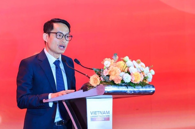 vinh-danh-5-1789753832 vinh-danh-5-1789753832.jpg